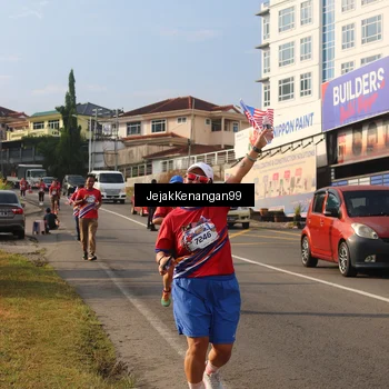 Runner Photo 6010453