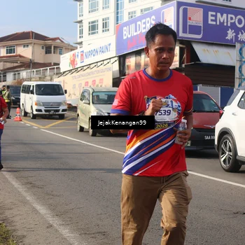 Runner Photo 6010476
