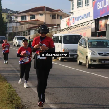 Runner Photo 6010522
