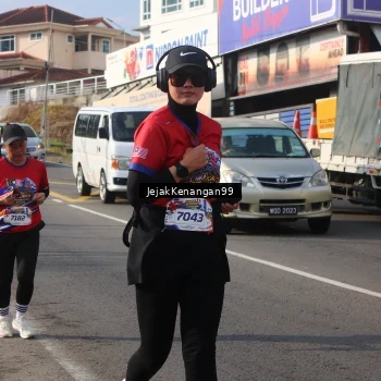 Runner Photo 6010524