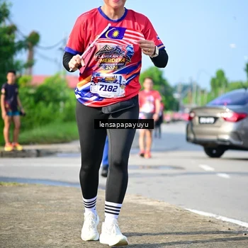 Runner Photo 6010525