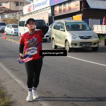 Runner Photo 6010544