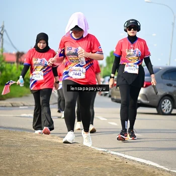 Runner Photo 6010549