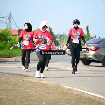 Runner Photo 6010552