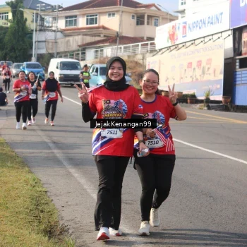 Runner Photo 6010602