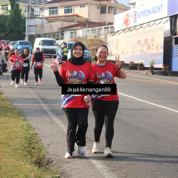 Runner Photo 6010615