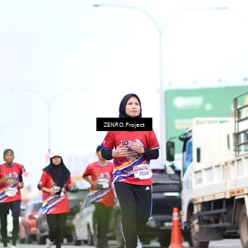 Runner Photo 6010636