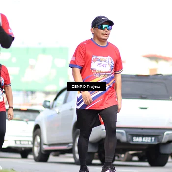 Runner Photo 6010652