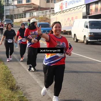 Runner Photo 6010658