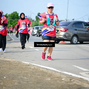 Runner Photo 6010664