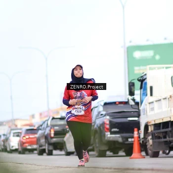 Runner Photo 6010701