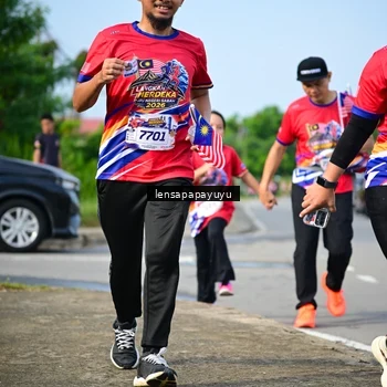 Runner Photo 6010703