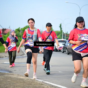Runner Photo 6010750
