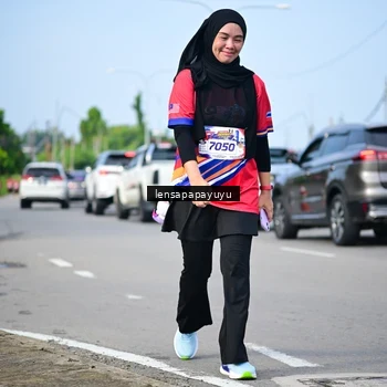 Runner Photo 6010758
