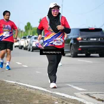 Runner Photo 6010768