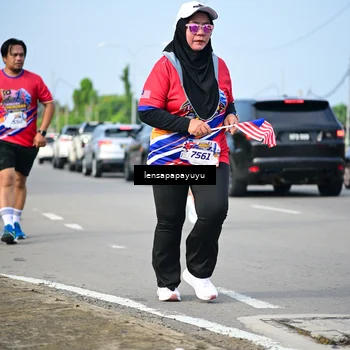 Runner Photo 6010780