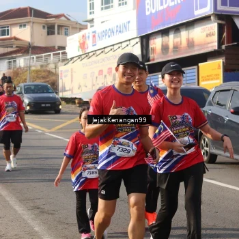 Runner Photo 6010785
