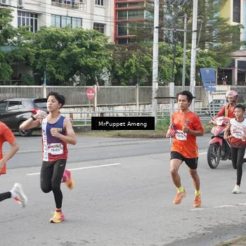 Runner Photo 6010810
