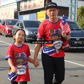 Runner Photo 6010811
