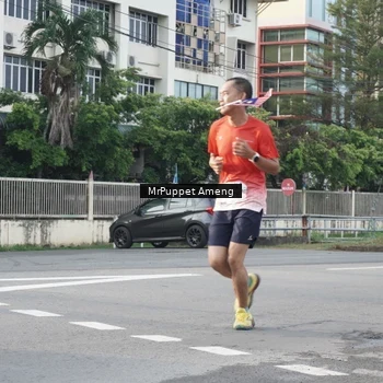 Runner Photo 6010836