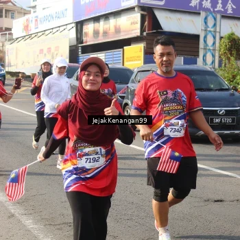 Runner Photo 6010839