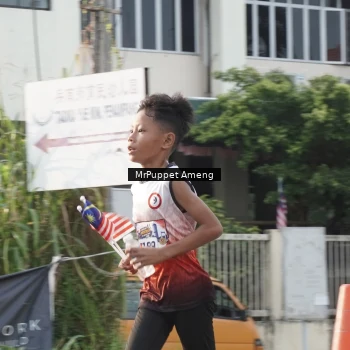 Runner Photo 6010840