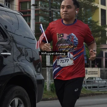 Runner Photo 6010863