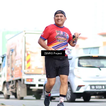 Runner Photo 6010902