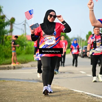 Runner Photo 6010904