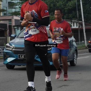 Runner Photo 6010911
