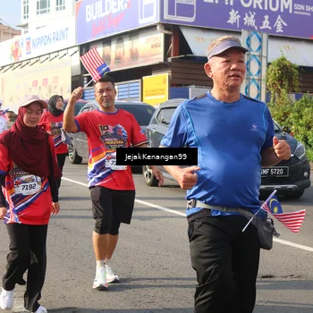 Runner Photo 6010940