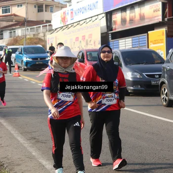 Runner Photo 6010949