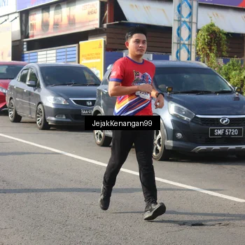 Runner Photo 6010960