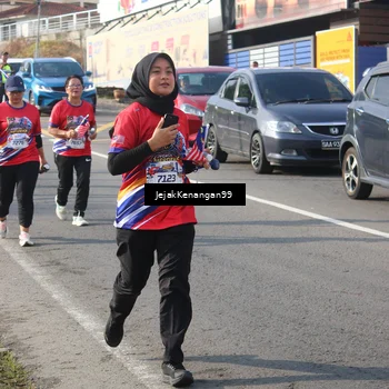 Runner Photo 6010996