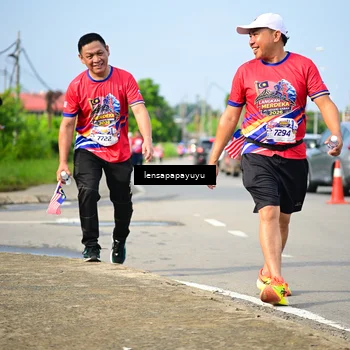 Runner Photo 6010999