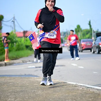 Runner Photo 6011013