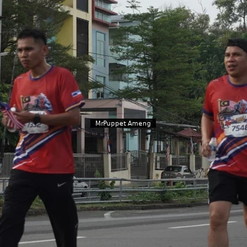 Runner Photo 6011017