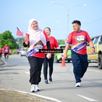Runner Photo 6011018