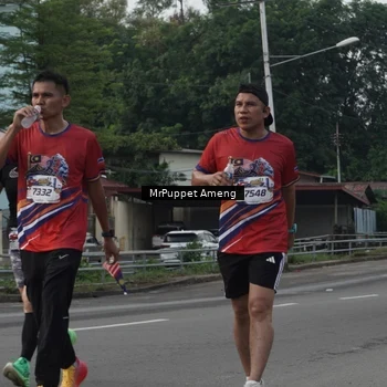 Runner Photo 6011020