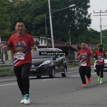 Runner Photo 6011025