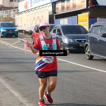 Runner Photo 6011026