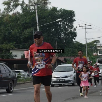 Runner Photo 6011033