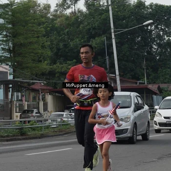 Runner Photo 6011035