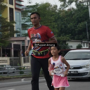 Runner Photo 6011038