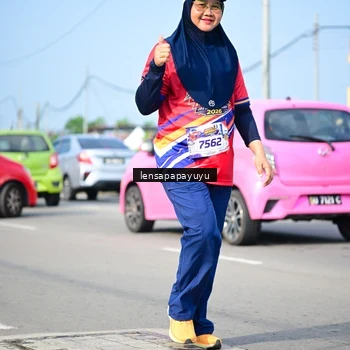 Runner Photo 6011040