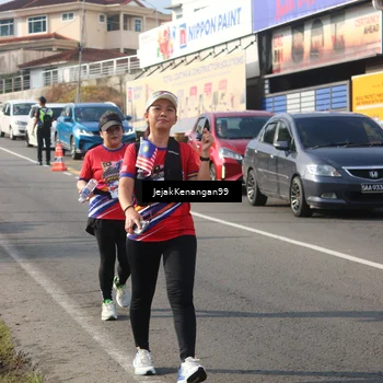 Runner Photo 6011042