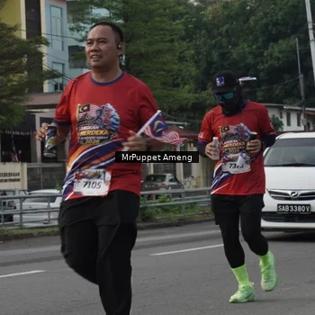 Runner Photo 6011044