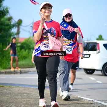 Runner Photo 6011054