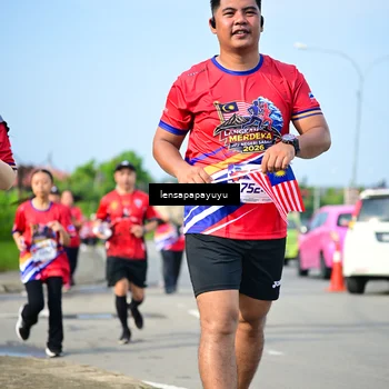 Runner Photo 6011079