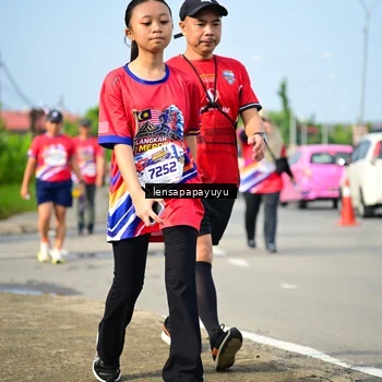 Runner Photo 6011091